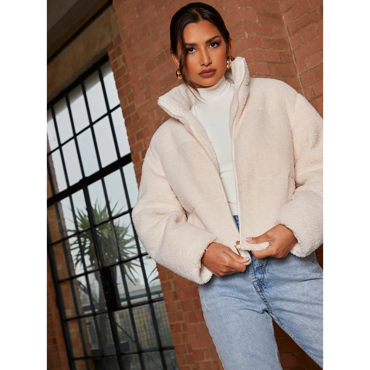 Chi Chi London Short Padded Borg Coat in Cream - Image 2