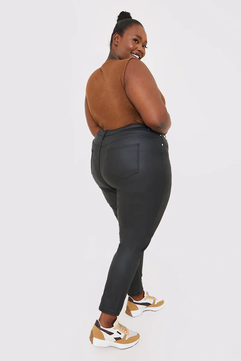 Coated High Waisted Jeans - Image 8