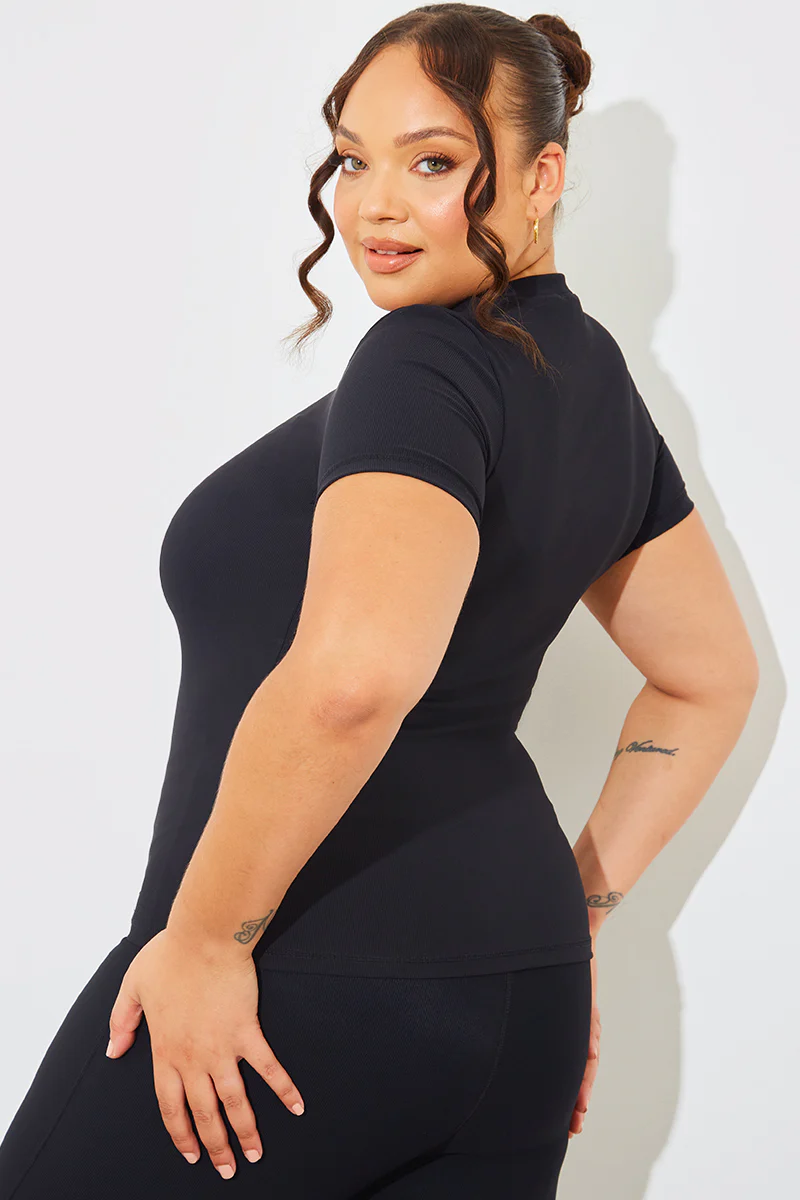 Crew Neck Short Sleeve Rib Top - Image 15