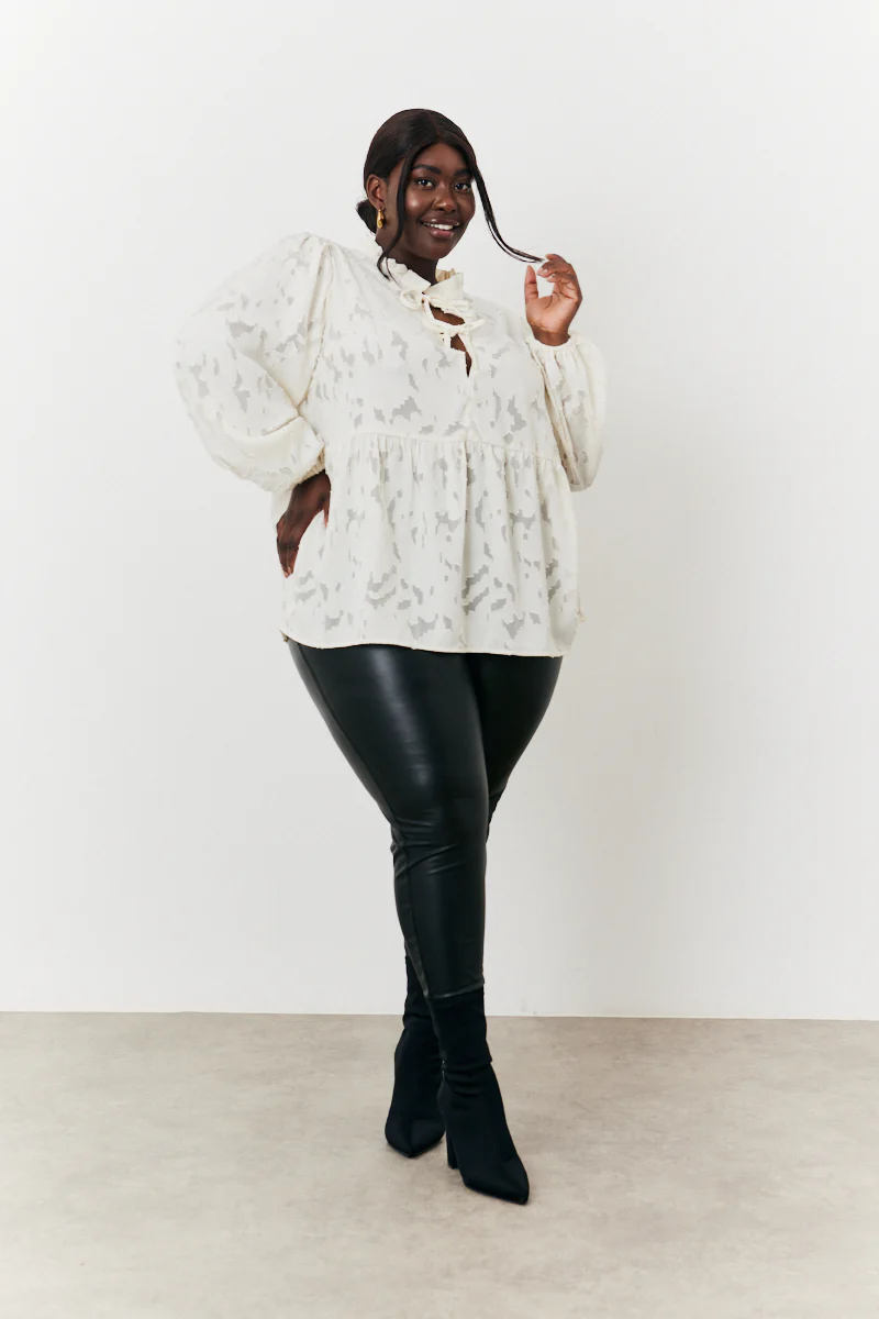 Jacquard Balloon Sleeve Blouse - Image 6