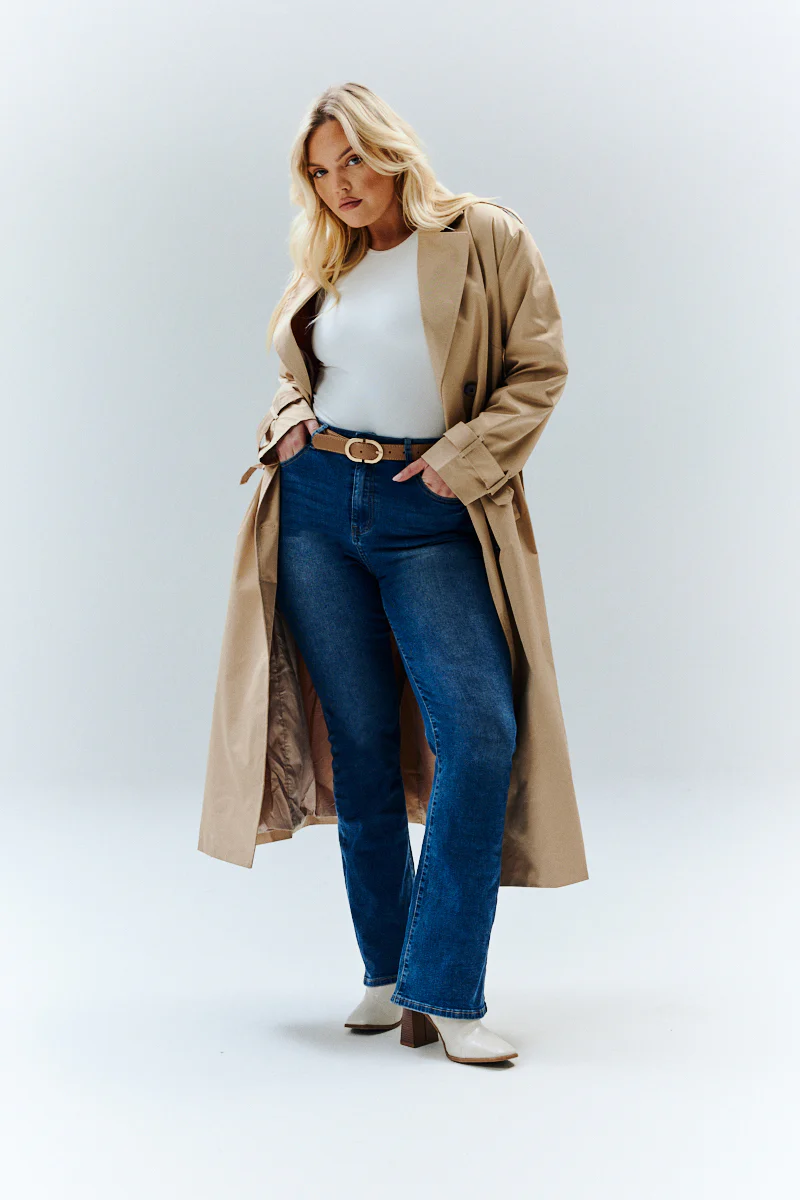 Ivy Kickflare Jeans - Image 7