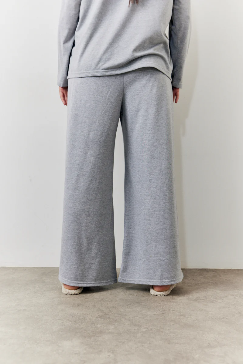 Long Sleeve Top and Trouser Slogan PJ Set - Image 11