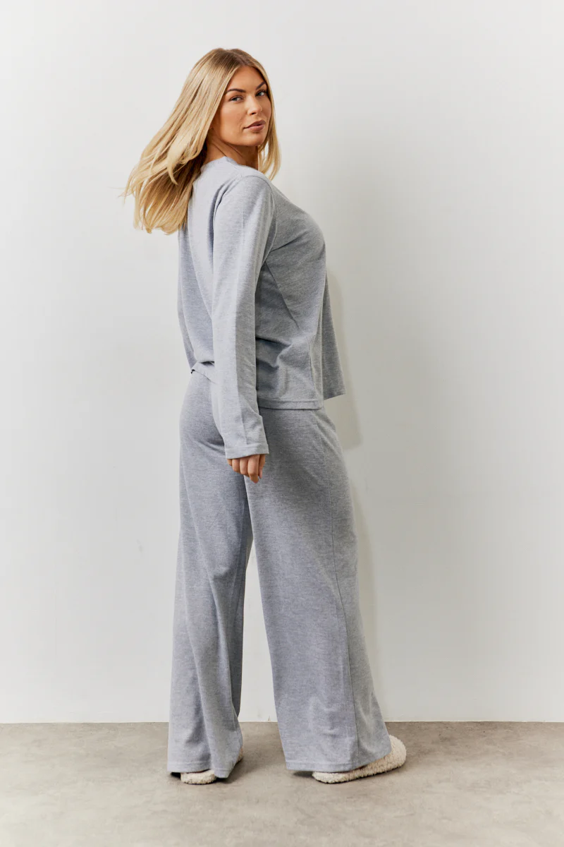 Long Sleeve Top and Trouser Slogan PJ Set - Image 4