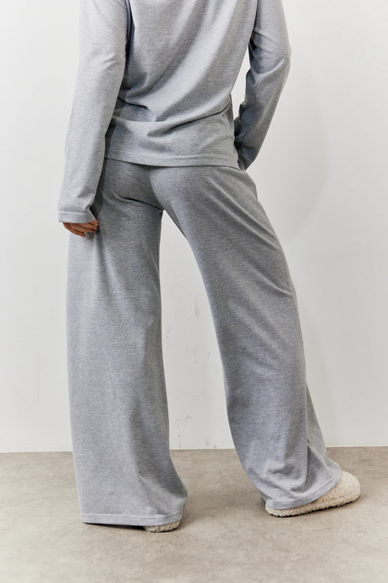 Long Sleeve Top and Trouser Slogan PJ Set - Image 5