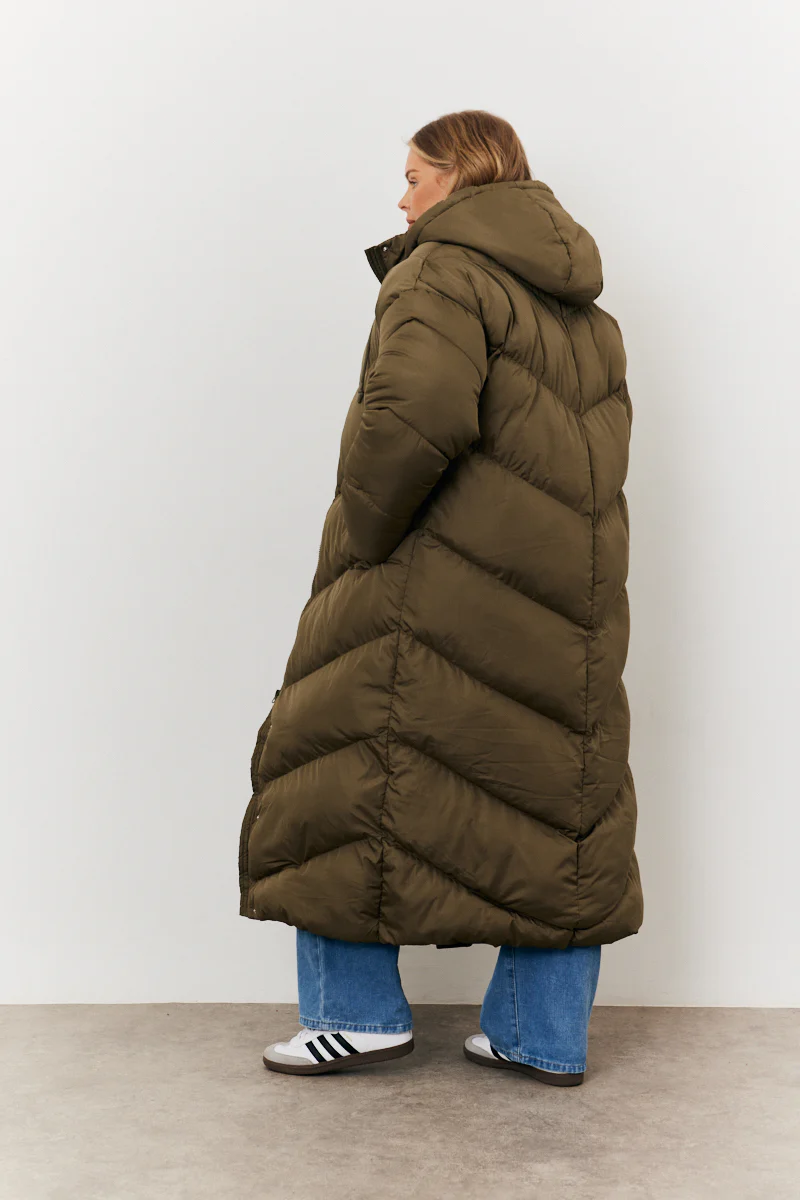 Longline Puffer Jacket - Image 12