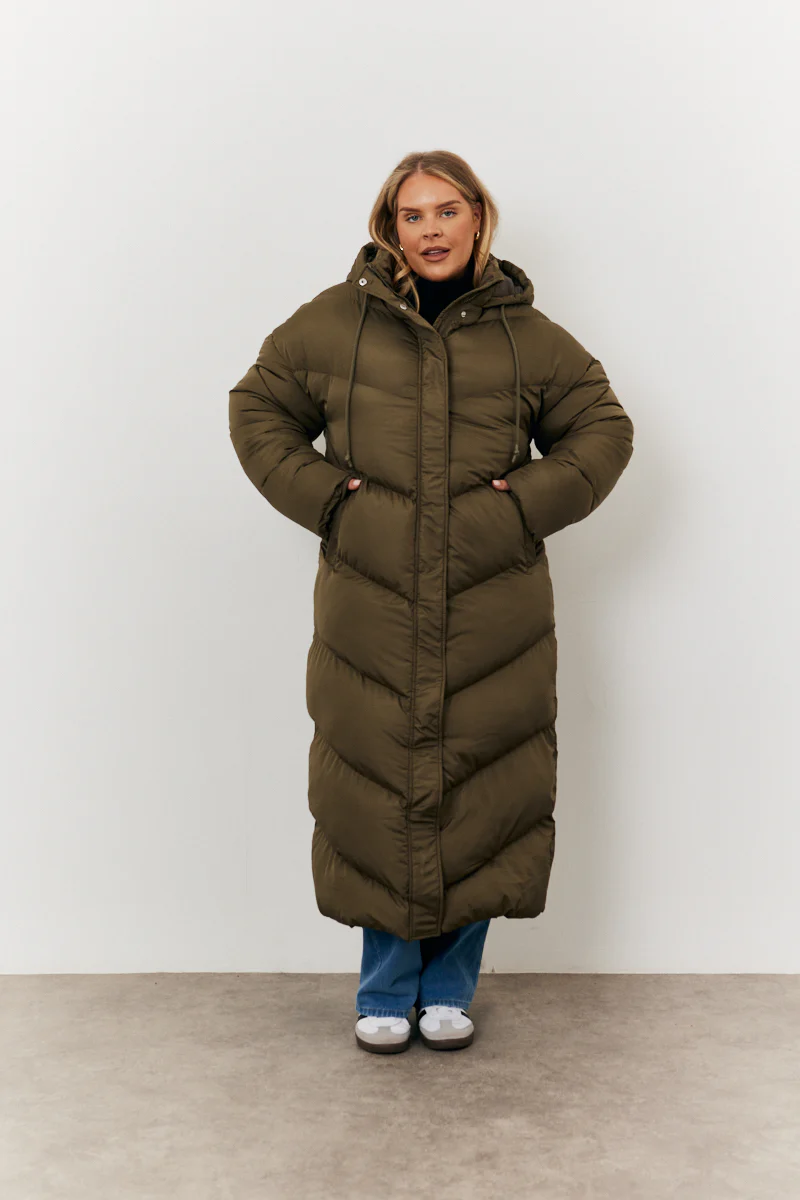 Longline Puffer Jacket - Image 9