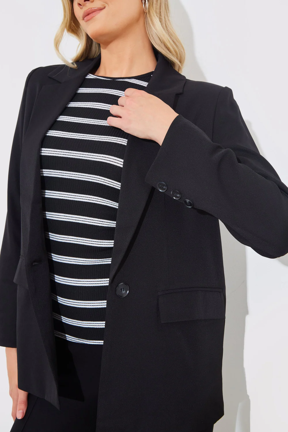 Longlined Tailored Blazer - Image 10