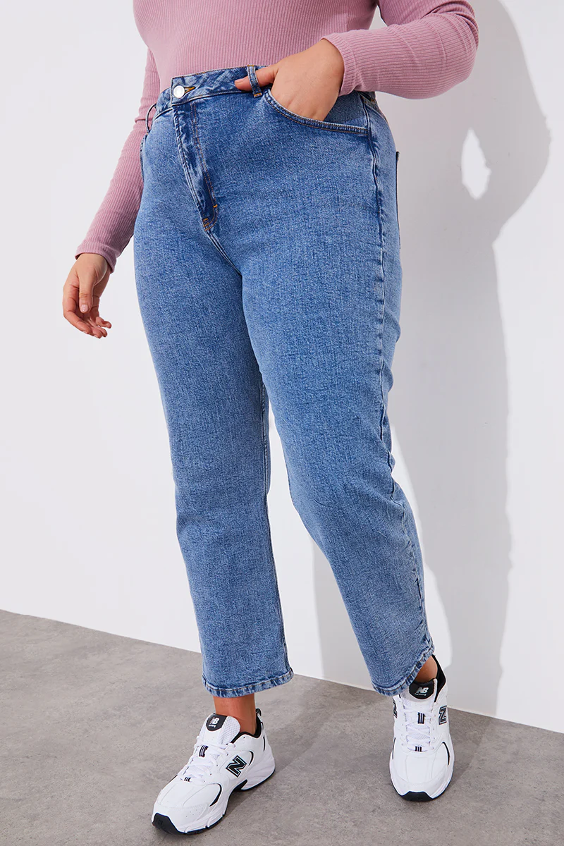 Mid Straight Leg High Rise Ankle Grazer Jeans - Image 12