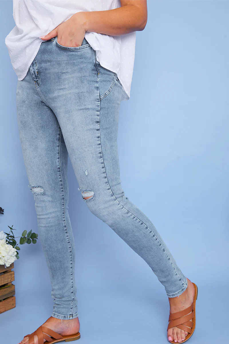 Recycled Light Wash Ripped Knee Denim Skinny Jeans - Image 5