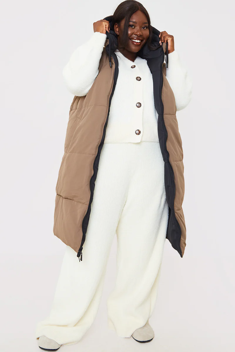 Recycled Longline Reversible Gilet - Image 9