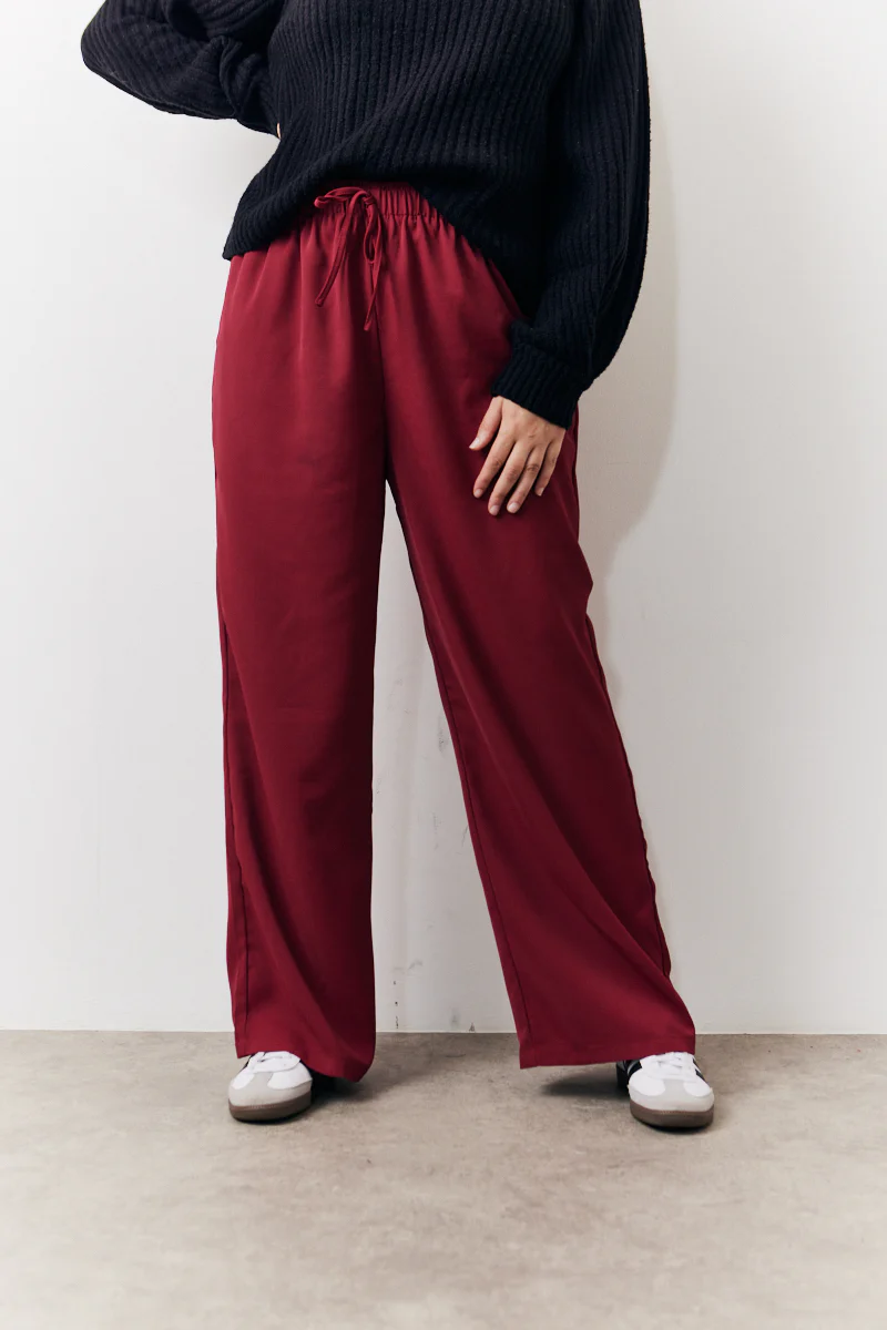 Relaxed Woven Trouser - Image 6