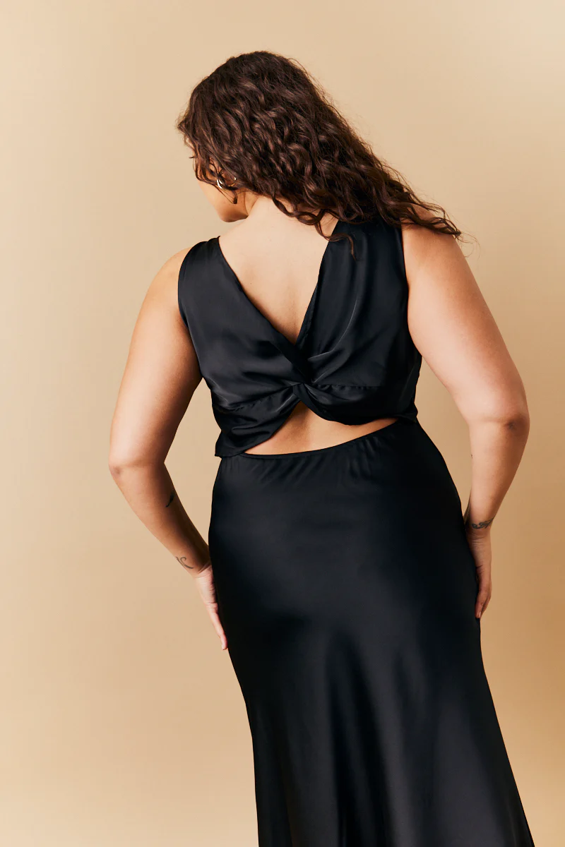 Black Satin Twist Back Maxi Dress - Image 5