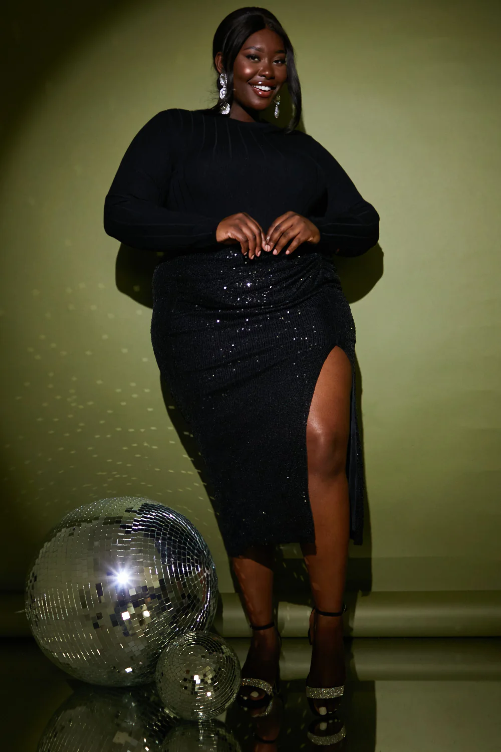 Sequin Midi Skirt With Split - Image 5