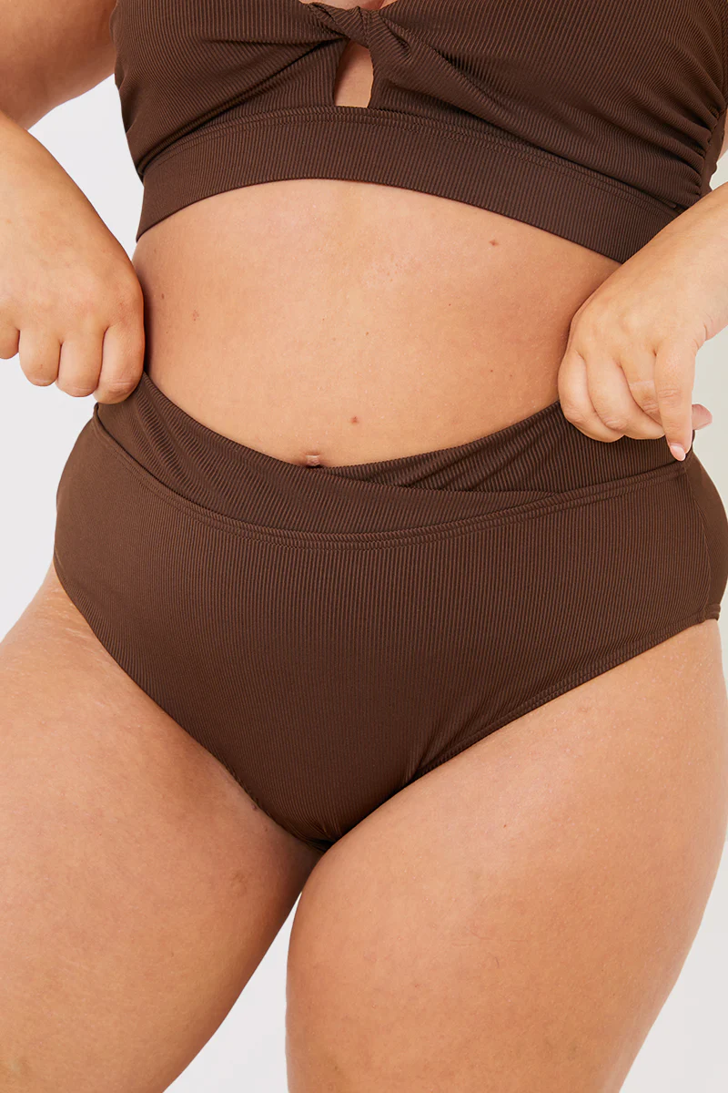 V Front Bikini Bottoms - Image 9