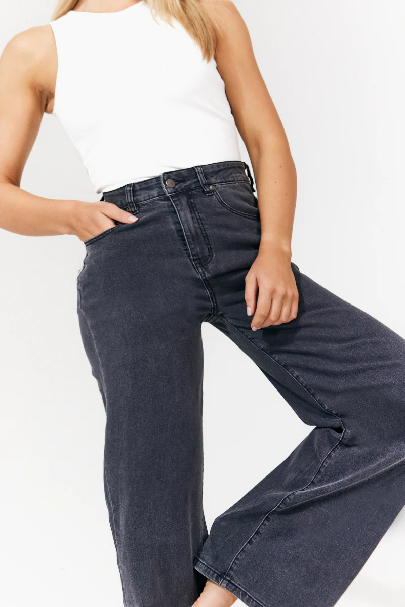 Isla Wide Leg Jeans - Image 3